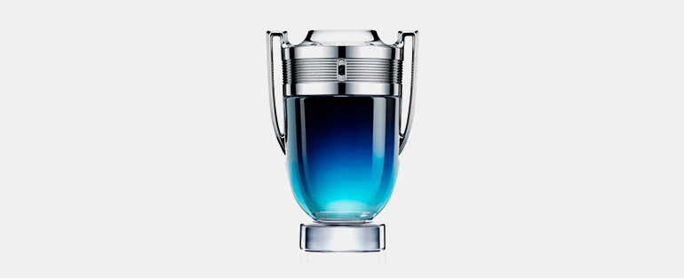 Imagem de frasco azul do perfume Invictus Legend. Aprenda o que faz o perfume fixar na pele com a Sieno